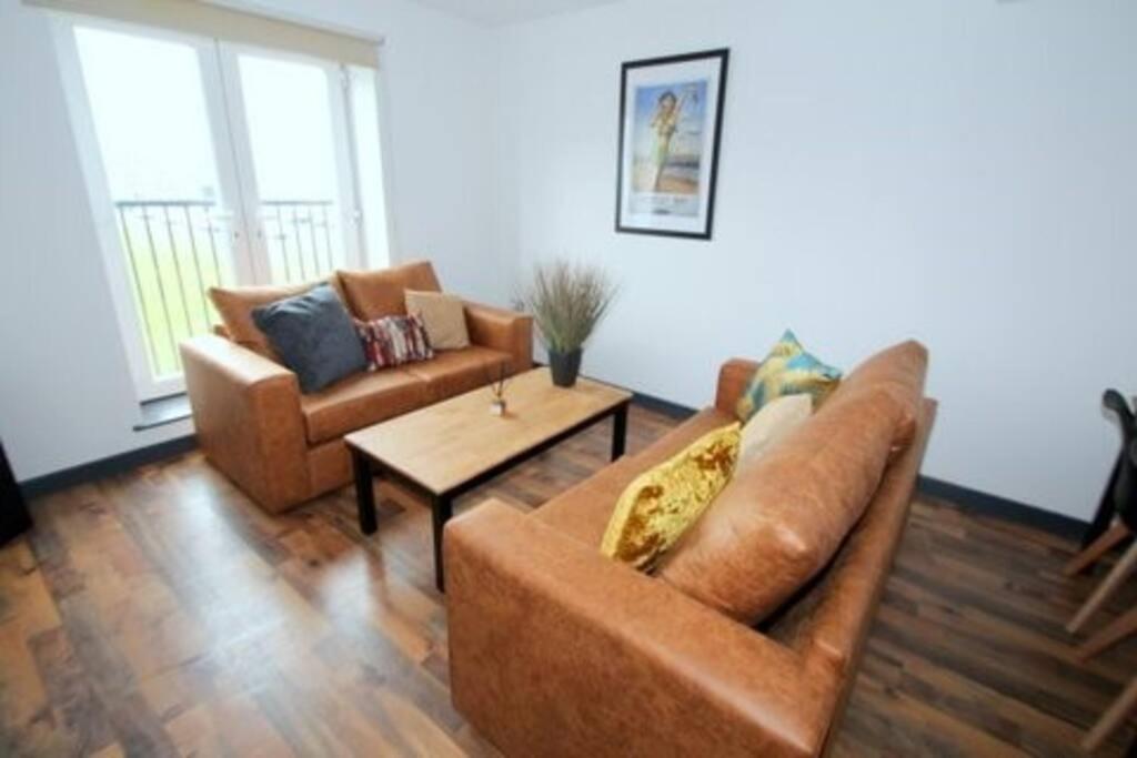 Hightide Seaside Apartment With Beach & Spanish City Views Whitley Bay Bagian luar foto